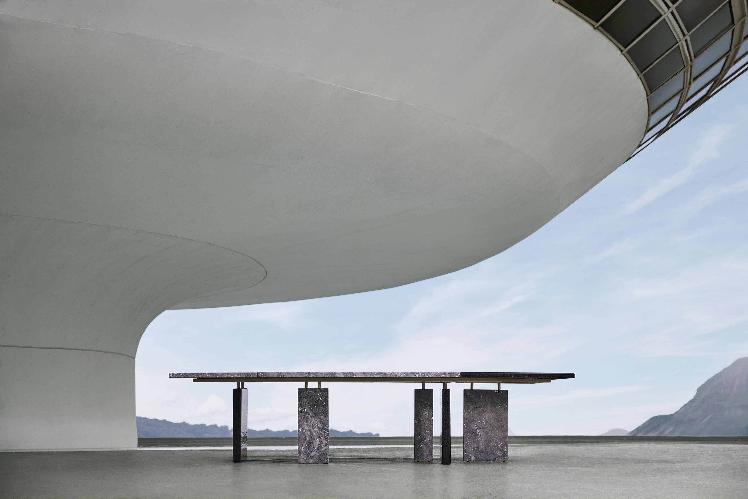 A história da Artefacto: como uma dívida criou uma das marcas de móveis de luxo mais desejadas do Brasil