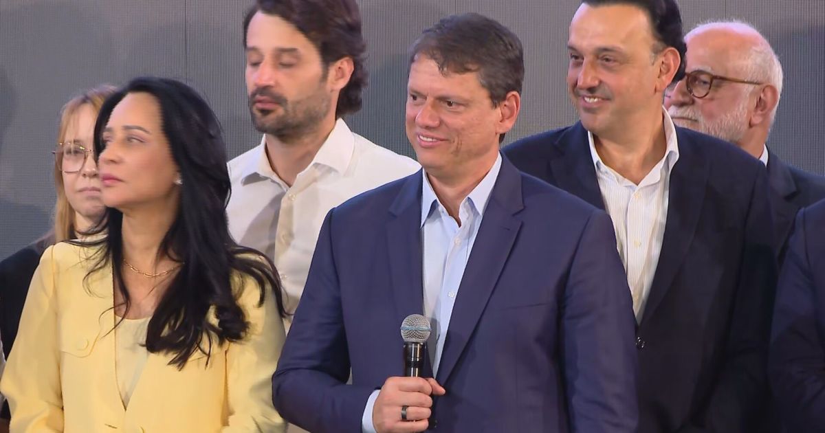 Análise: Tarcísio tenta reatar relacionamento com STF após acusações