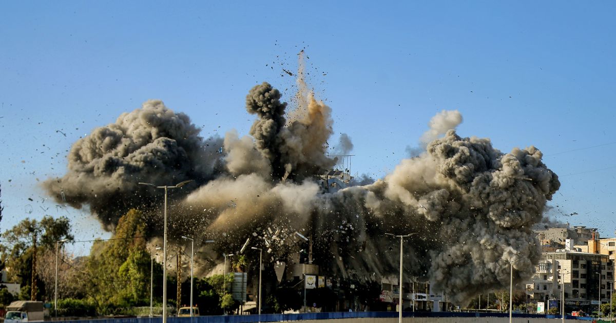 Ataque israelense deixa ao menos sete mortos em Beirute, diz Líbano