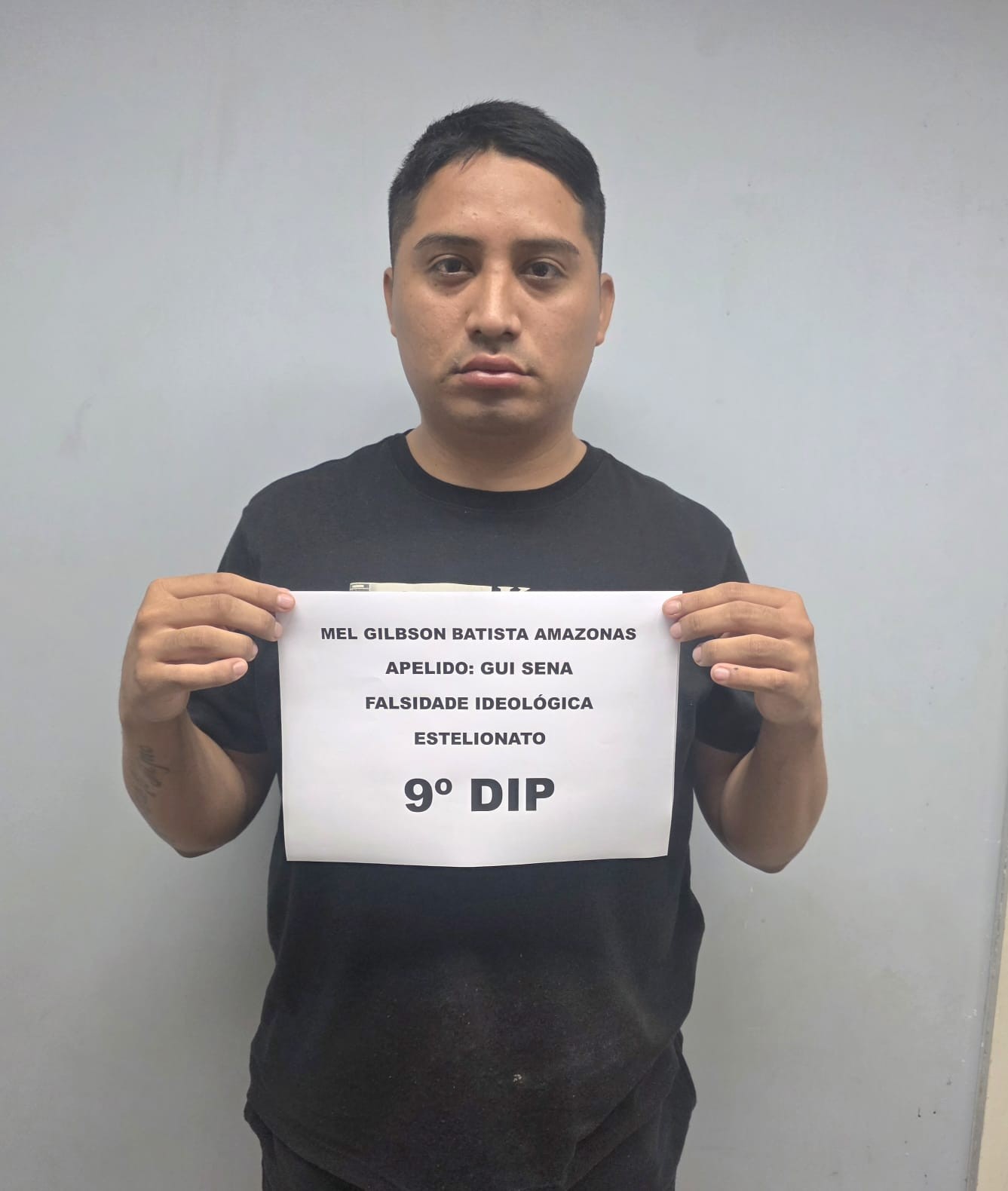 Influenciador é preso em Manaus por usar perfis falsos de celebridades para aplicar golpes