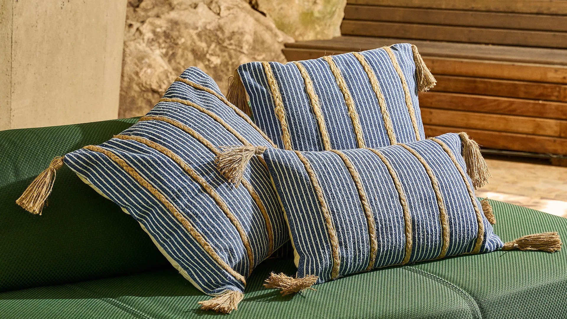 12 almofadas para mudar a cara da sua sala agora