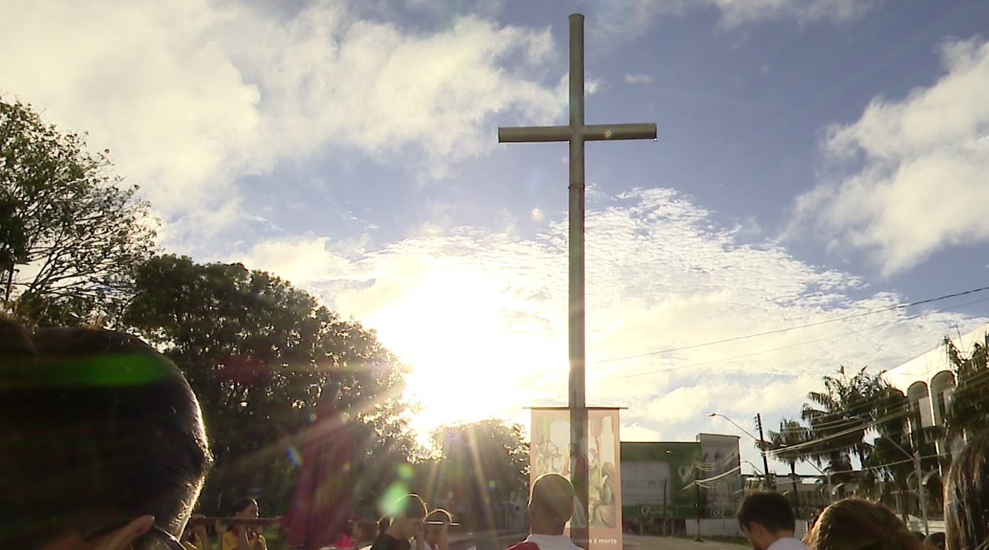 Via Sacra abre programações religiosas do fim de semana em Macapá; FOTOS