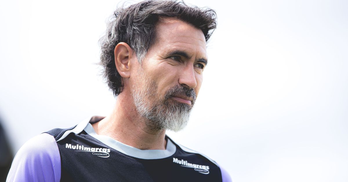 “Show de Eduardo Domínguez”: jornal argentino reage à goleada do Atlético