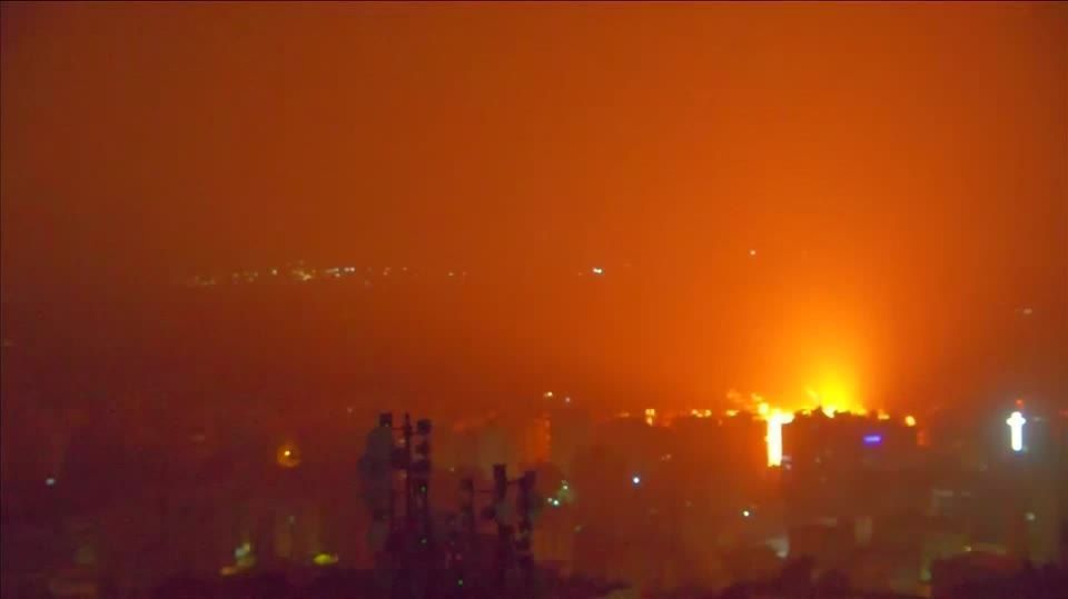 Israel volta a atacar Beirute, no Líbano; Exército diz mirar Hezbollah