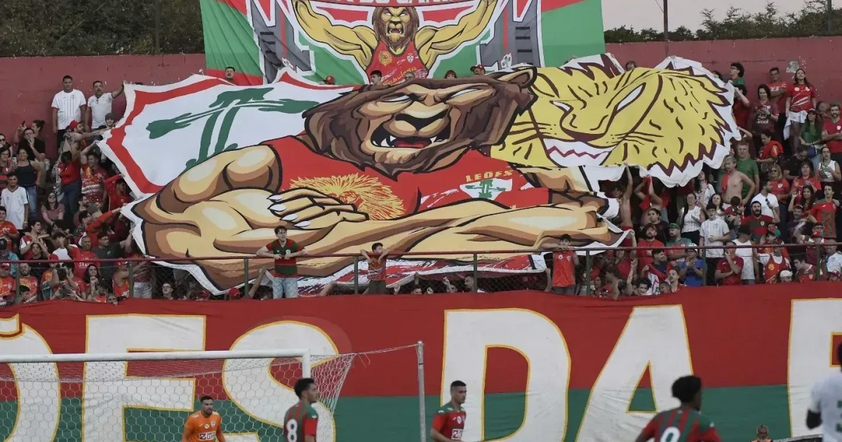 Portuguesa demite Fábio Matias e corneta técnico: “Momento exige dedicação”