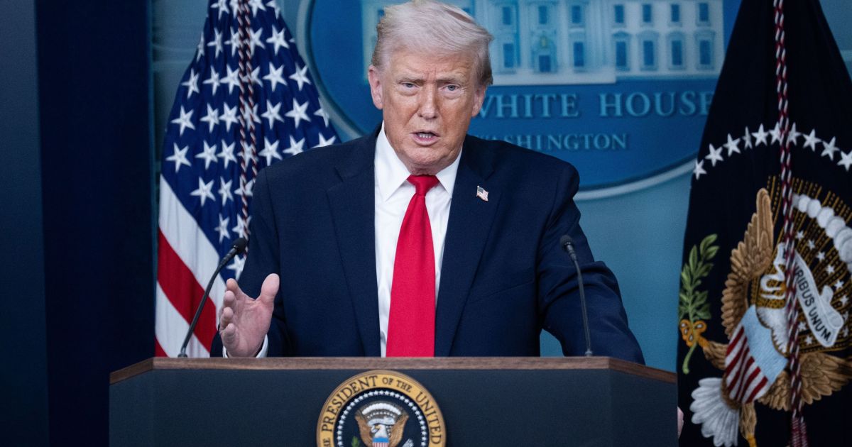 Trump convoca imprensa para coletiva na Casa Branca nesta segunda (6)