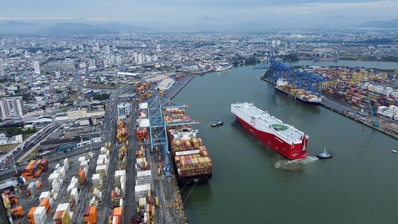 Porto de Itajaí retoma contrato de dragagem após impasse