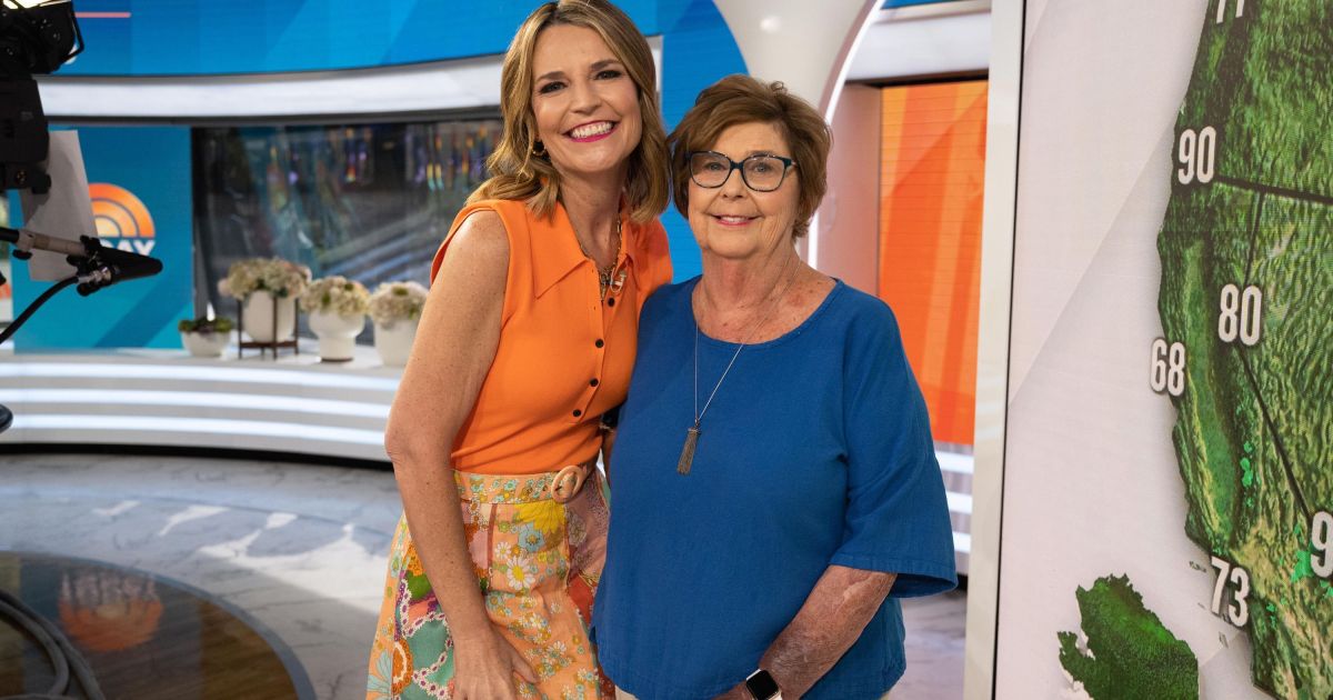 Savannah Guthrie retorna à TV dois meses após desaparecimento da mãe