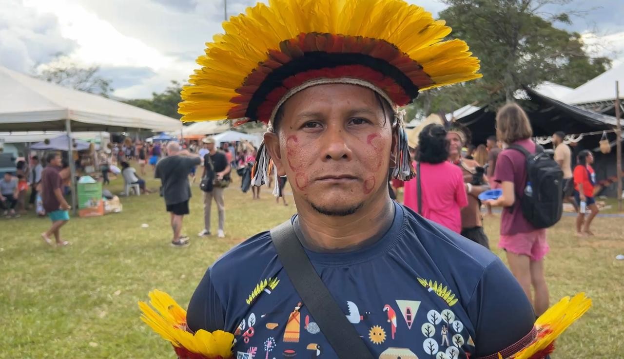 Centenas de indígenas do Maranhão protestam no Acampamento Terra Livre, em Brasília