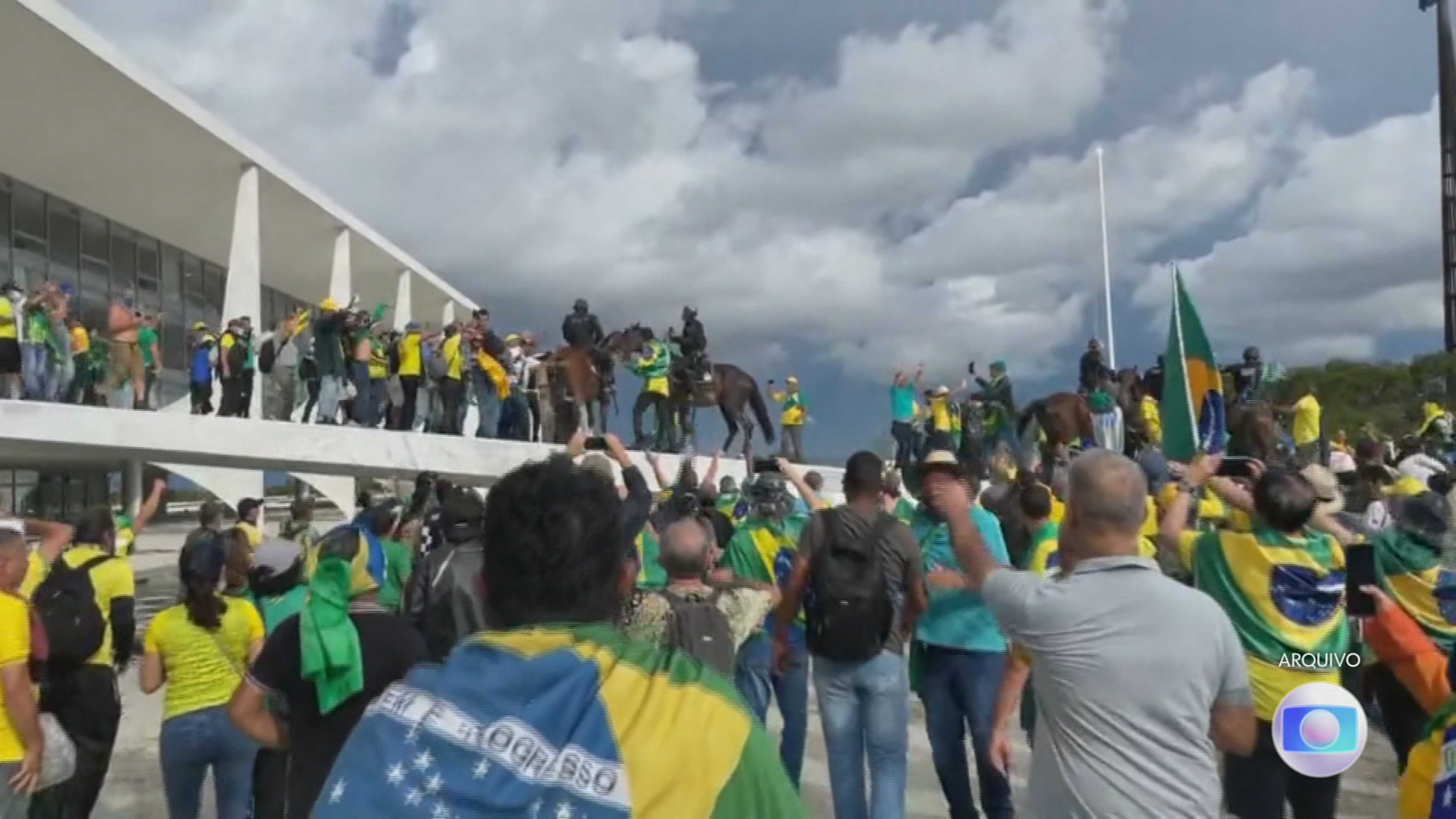 Empresário condenado por financiar deslocamento de manifestantes de SC ao 8 de janeiro recebe pena de 14 anos de prisão