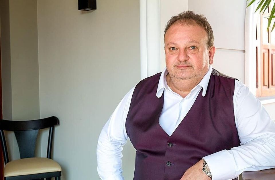 Chef Erick Jacquin é vítima da gangue “quebra-vidros”; veja relato