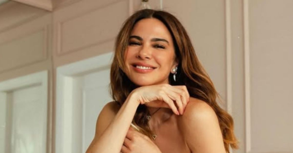 Luciana Gimenez faz ensaio topless e protesta contra machismo