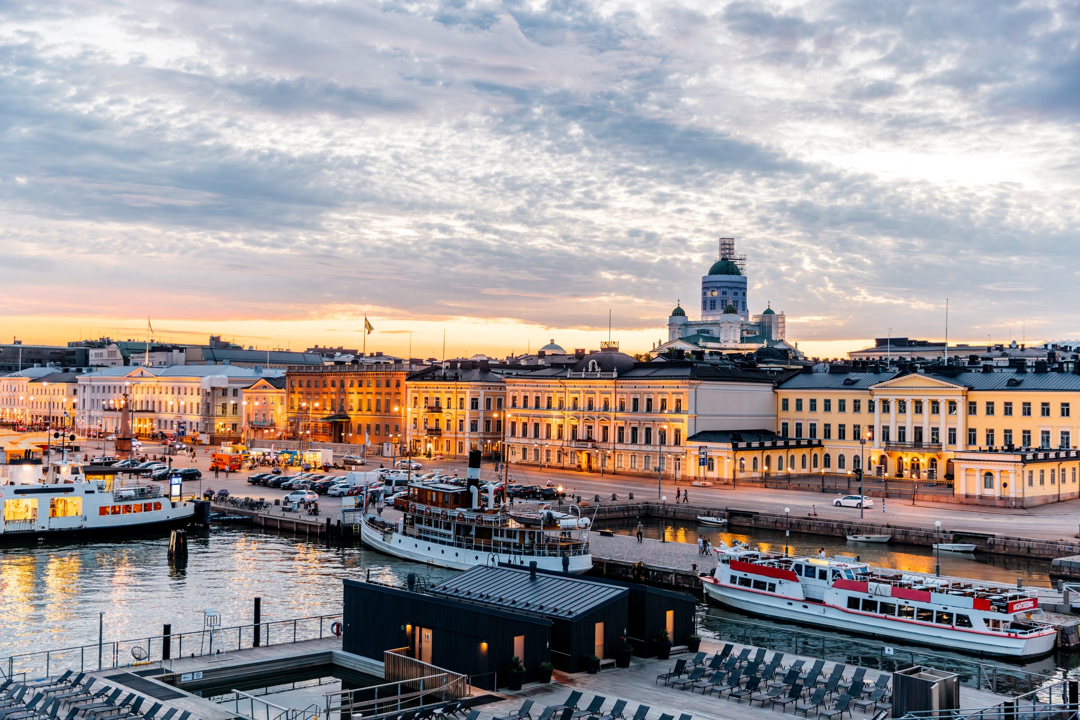 País mais feliz do mundo oferece viagem grátis para estrangeiros