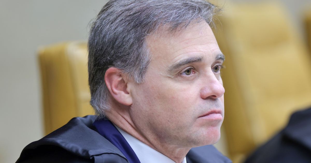 Mendonça antecipa voto e defende eleições indiretas no Rio de Janeiro