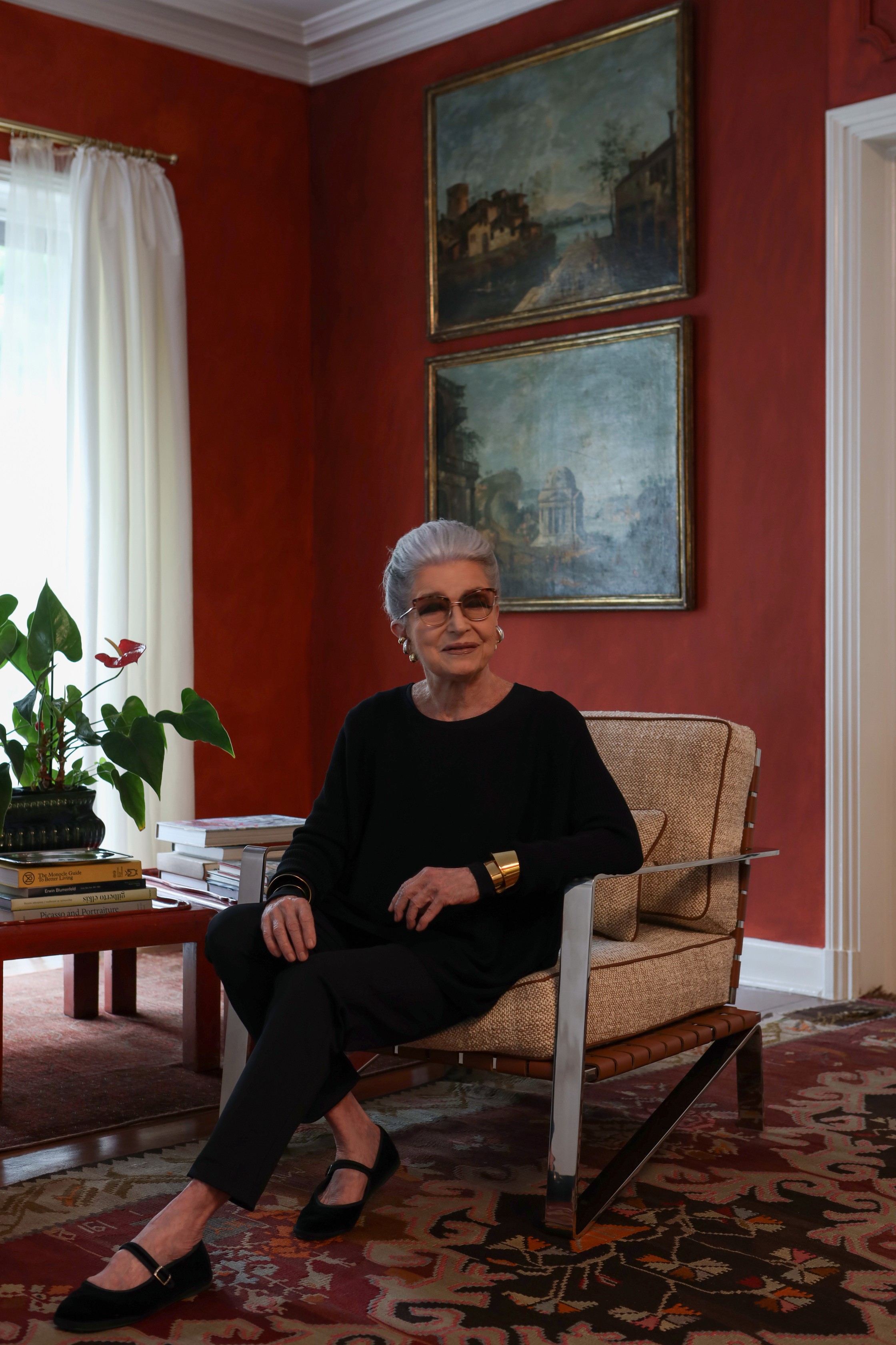 SP-Arte 2026: Costanza Pascolato se aventura no design de móveis e lança poltrona 