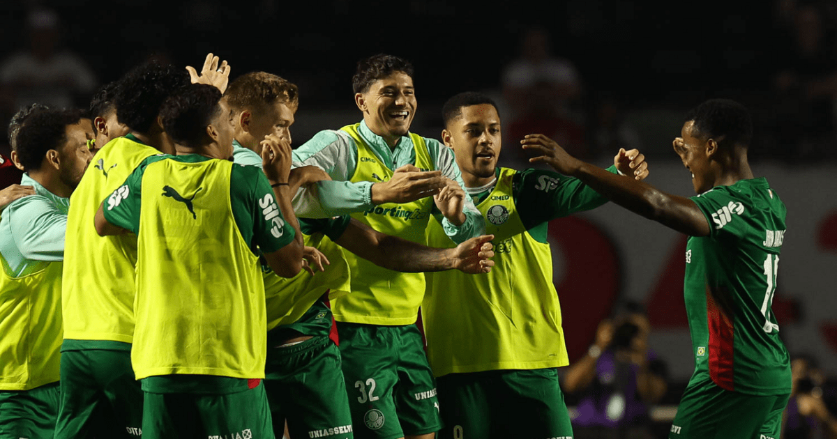 Palmeiras pode ficar sem ataque de R$ 424 milhões contra o Corinthians