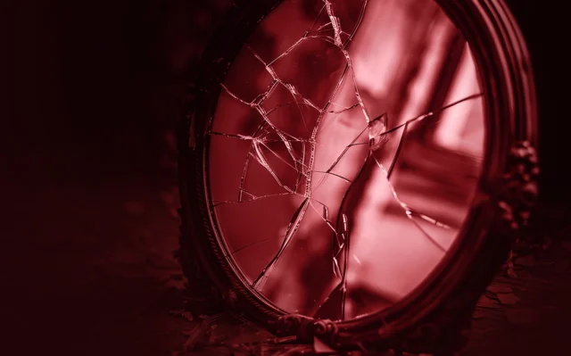 ‘Vidro, ironia e deus’: considerações íntimas e eruditas