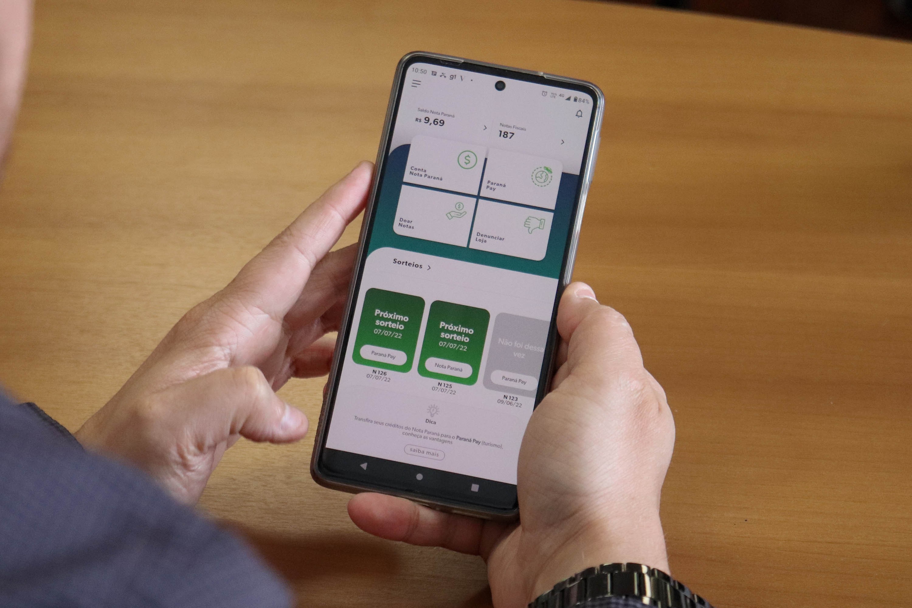 Nota Paraná premia com R$ 1 mil consumidores de 34 cidades do estado; veja lista