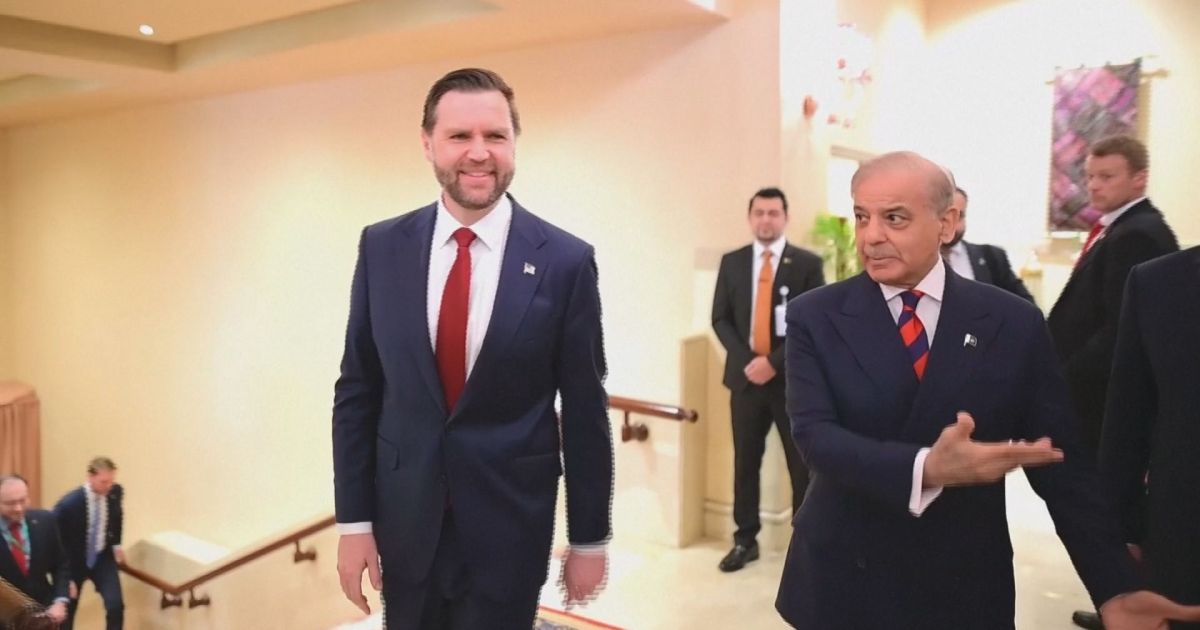 Vice-presidente dos EUA se reúne com primeiro-ministro do Paquistão