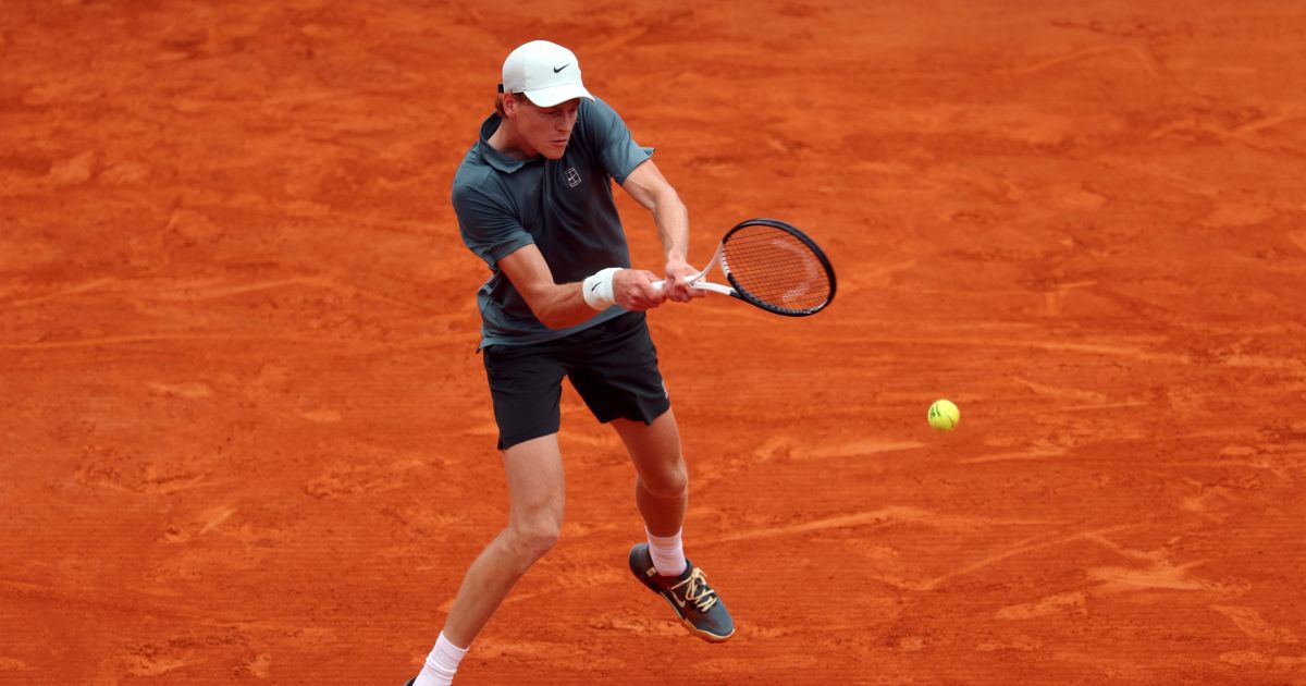 Sinner domina Zverev e garante vaga na final do Masters 1000 de Monte Carlo