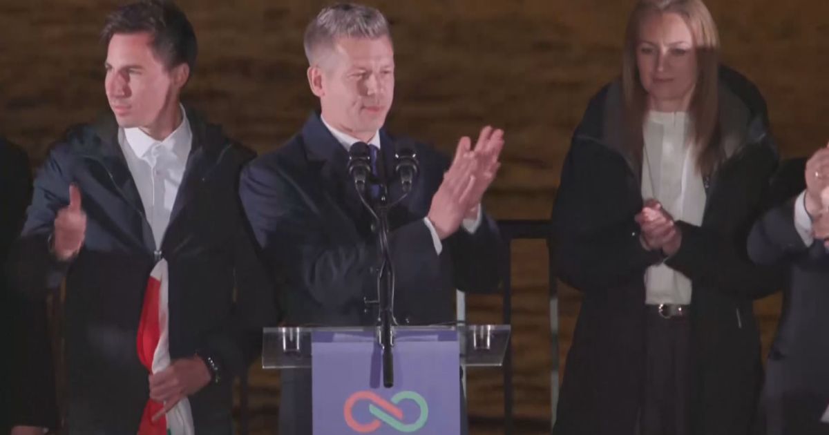Peter Magyar declara vitória da oposição em eleição parlamentar na Hungria