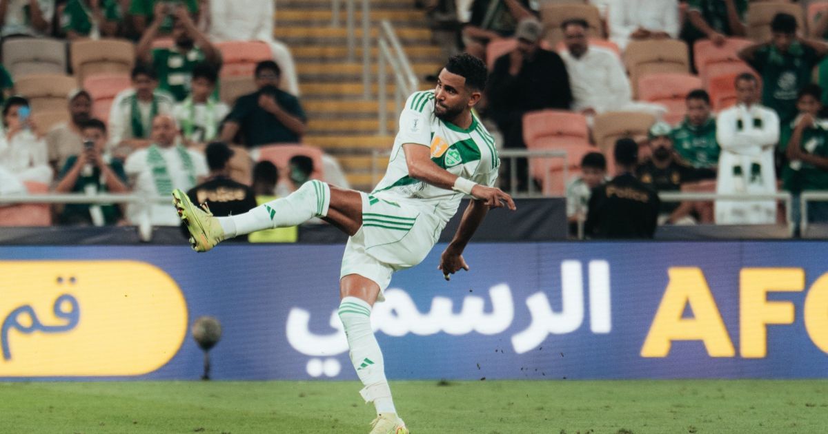 Mahrez marca, e Al-Ahli, atual campeão, segue vivo na Champions da Ásia
