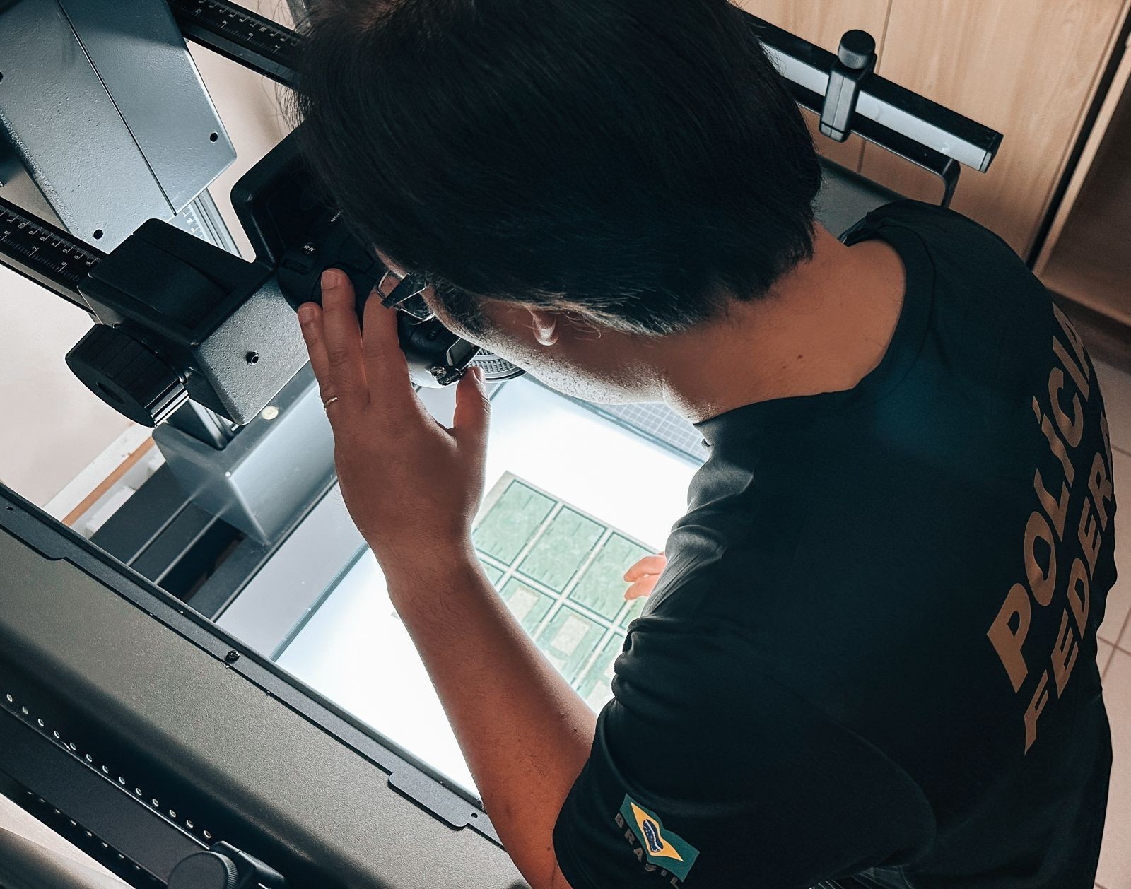 PF desarticula grupo suspeito de invadir contas, trocar dados e roubar dinheiro de vítimas em SC e PR