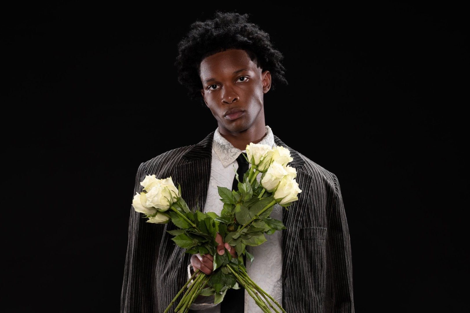 Cantor D4vd é preso suspeito de envolvimento em morte de garota de 15 anos nos EUA