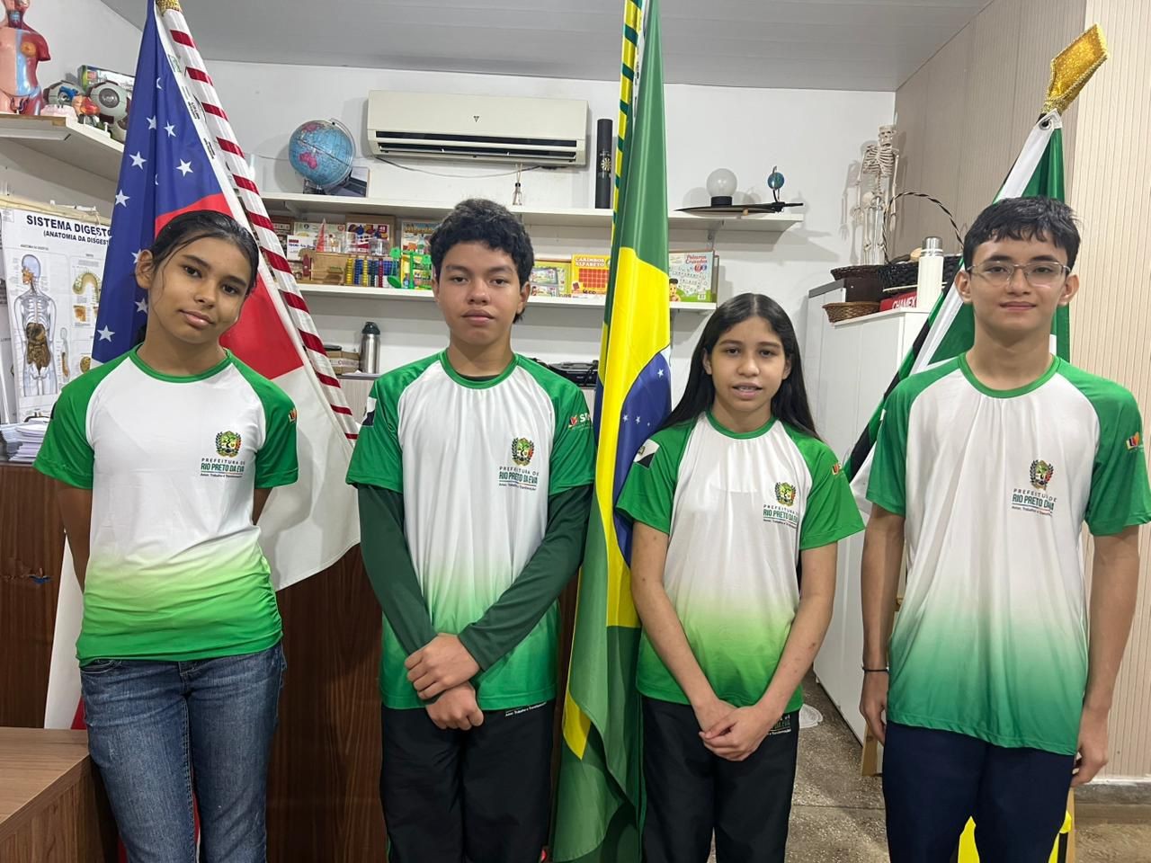 Alunos de Rio Preto da Eva vão representar o Brasil em Olimpíada de Matemática na França