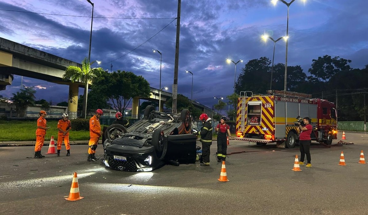 Homem morre em acidente de trânsito em avenida de Manaus