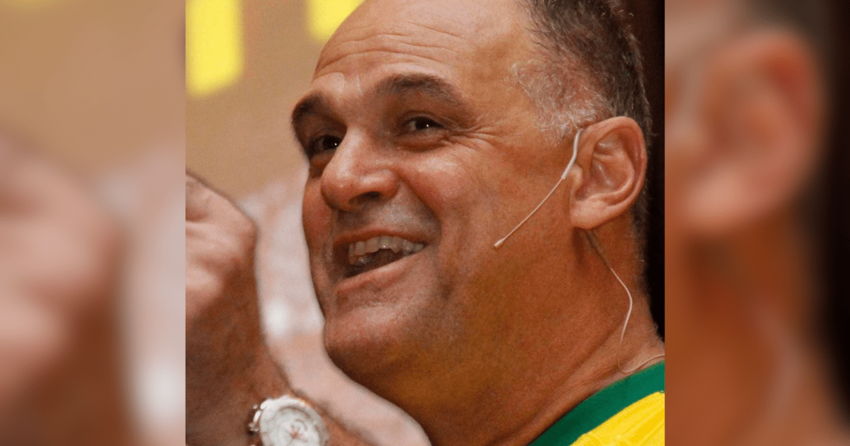 Oscar Schmidt é levado para hospital após passar mal em SP