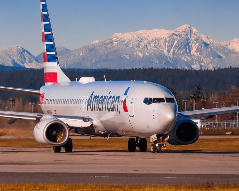 American Airlines tem prejuízo acima do previsto, mas recorde de receita