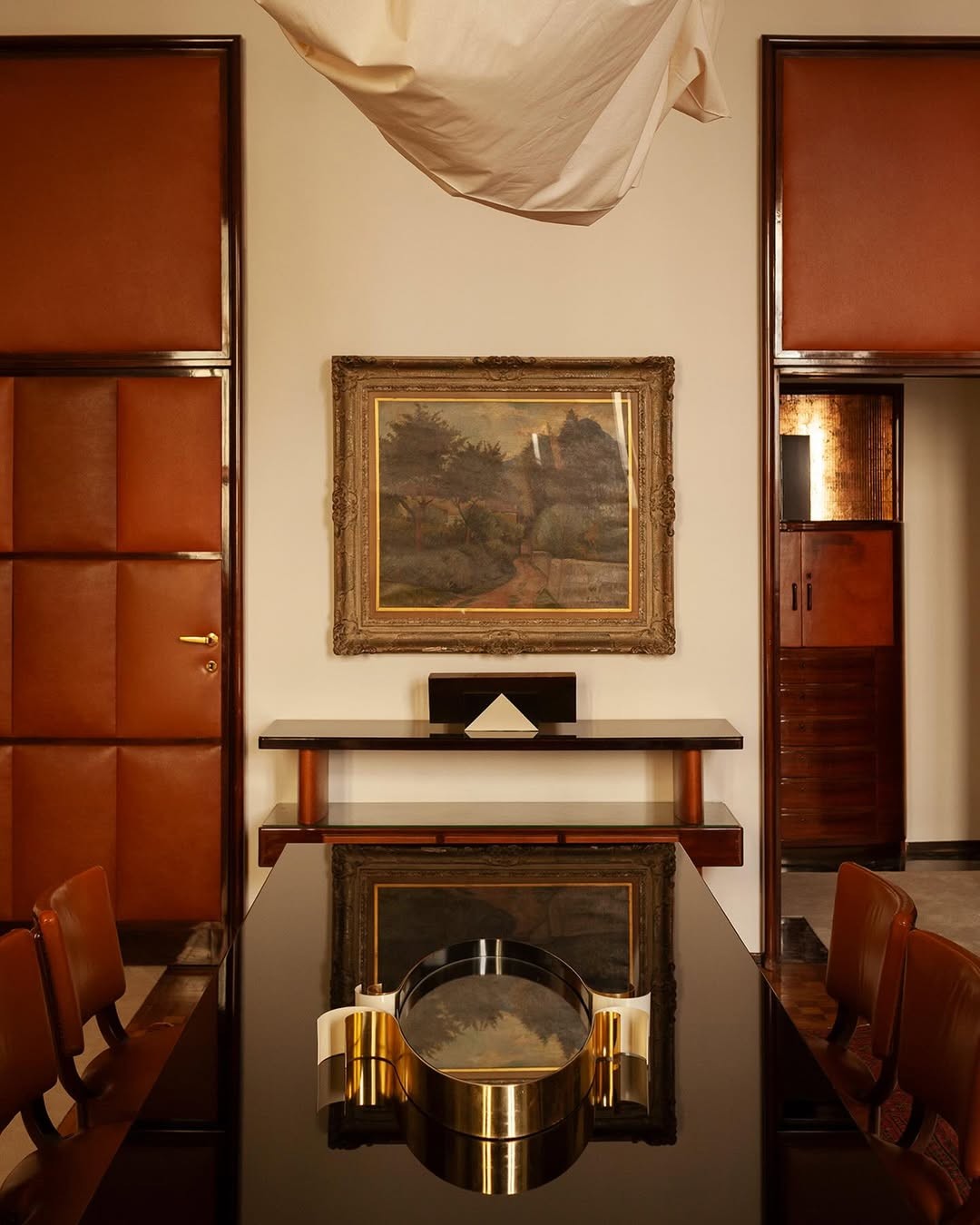 Milão 2026: alter ego do Dimorestudio, Interni Venosta ocupa apartamento projetado por Osvaldo Borsani