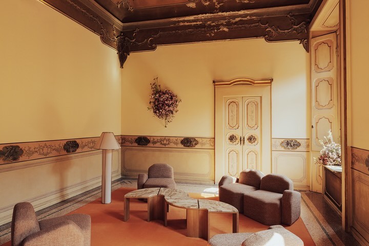 Milão 2026: Kelly Wearstler estreia no Fuorisalone em colaboração inédita com a H&amp;M Home