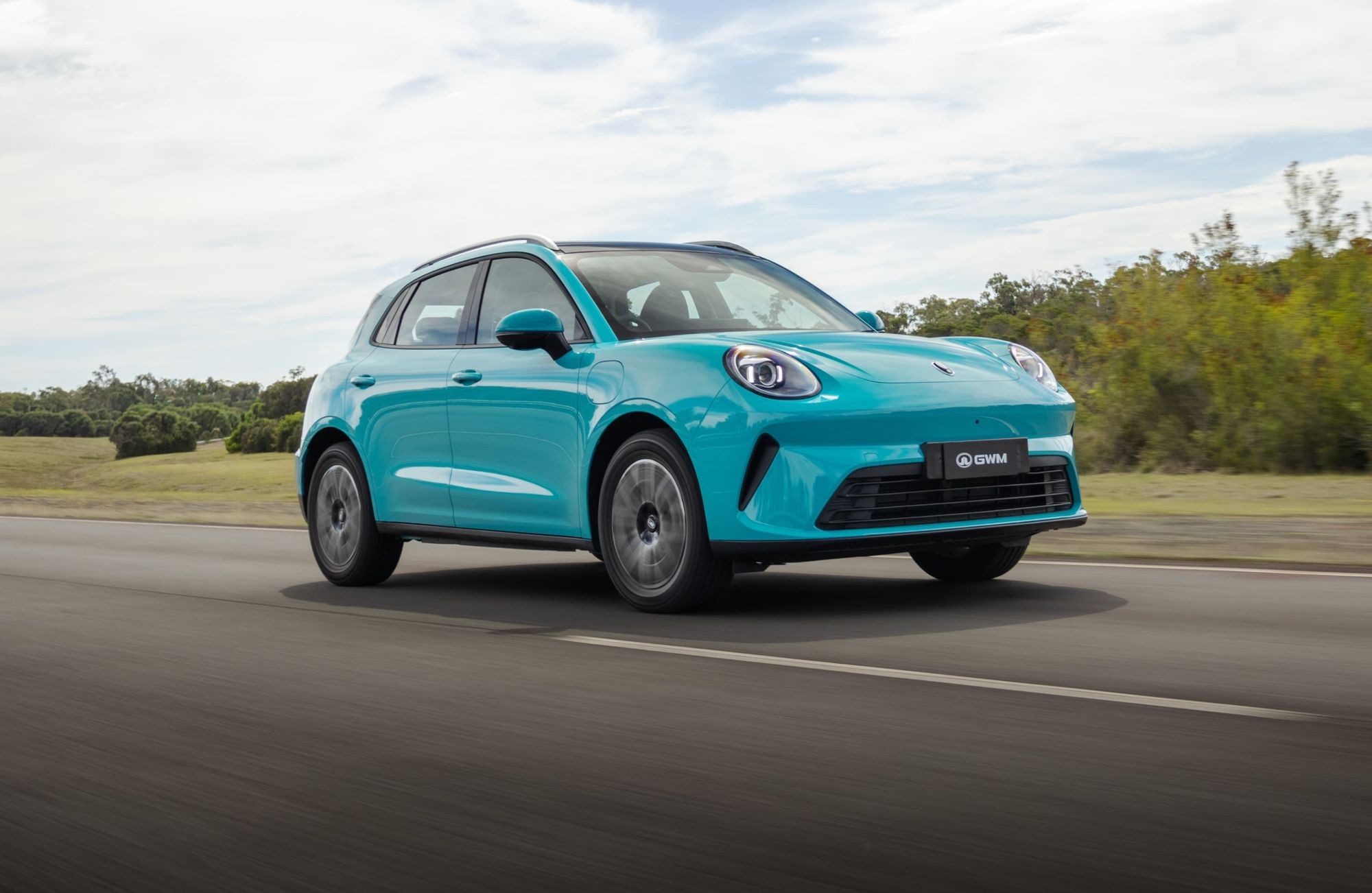 Salão de Pequim: GWM lança o Ora 5, que promete rodar até 1 mil km com um tanque; VÍDEO