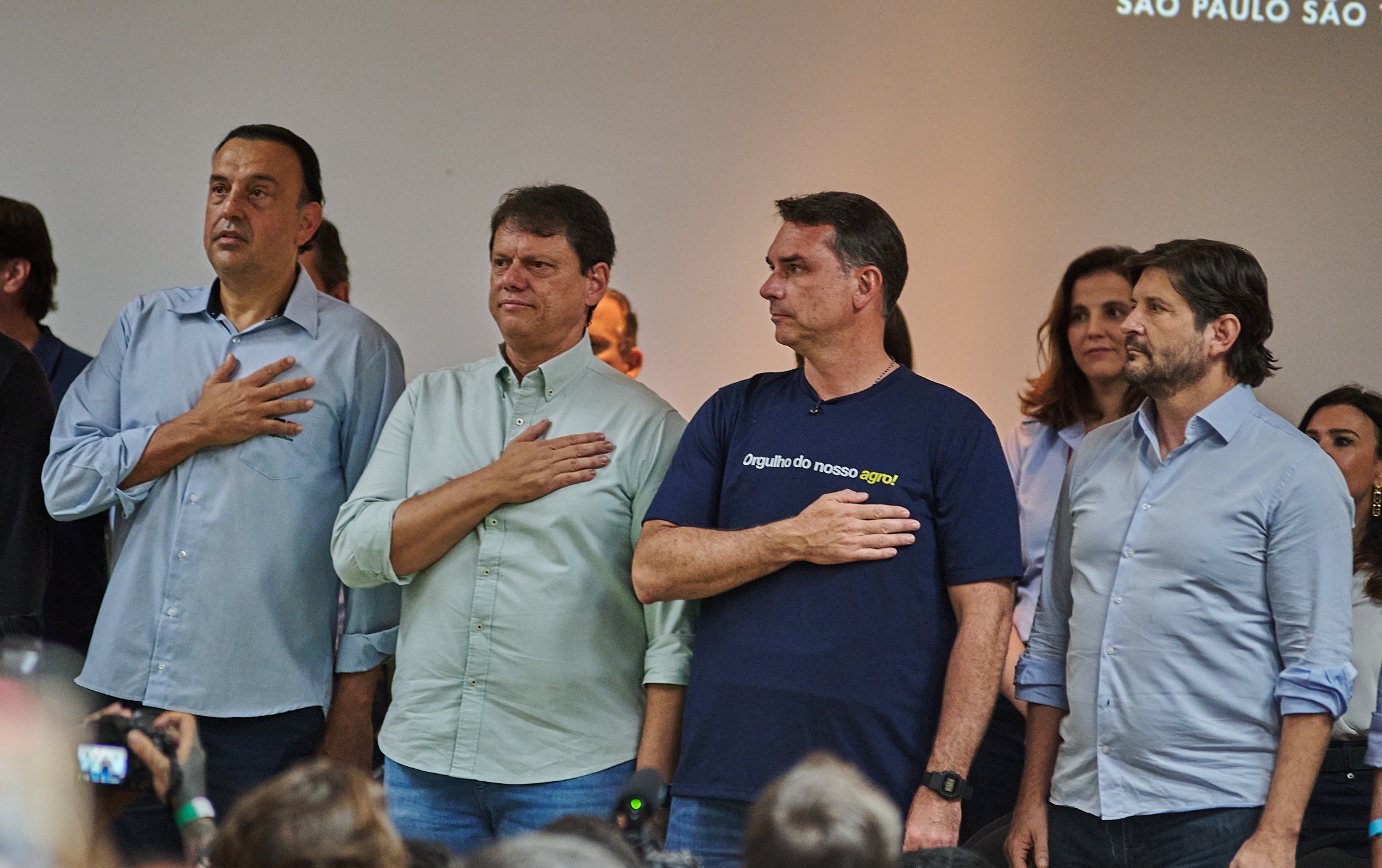 Senado em SP: Flávio elogia André do Prado, mas condiciona definição do 2º nome do PL à 'palavra final' de Eduardo e Bolsonaro