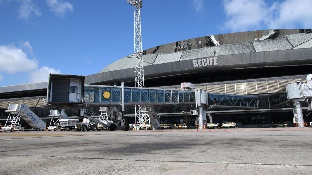 Chuvas em Pernambuco causam cancelamentos de 15 voos