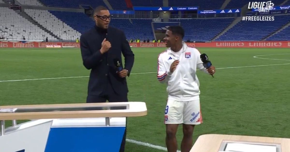 Endrick ensina “passinho do Jamal” a repórter após gol em Lyon x Rennes