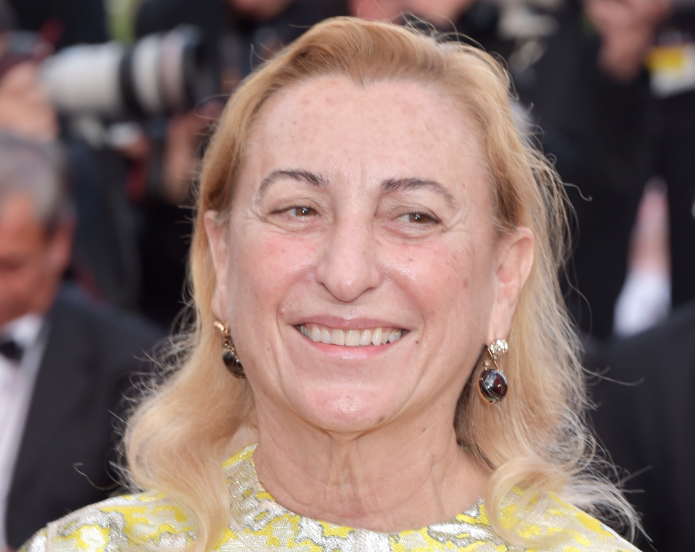 Doutora Miuccia Prada: moda com PhD em revolução estética