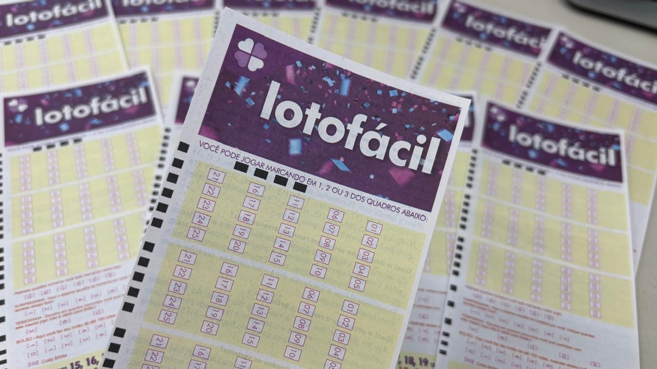 Bolão de cidade de 13 mil habitantes do Paraná leva mais de R$ 1,4 milhão na Lotofácil; veja onde