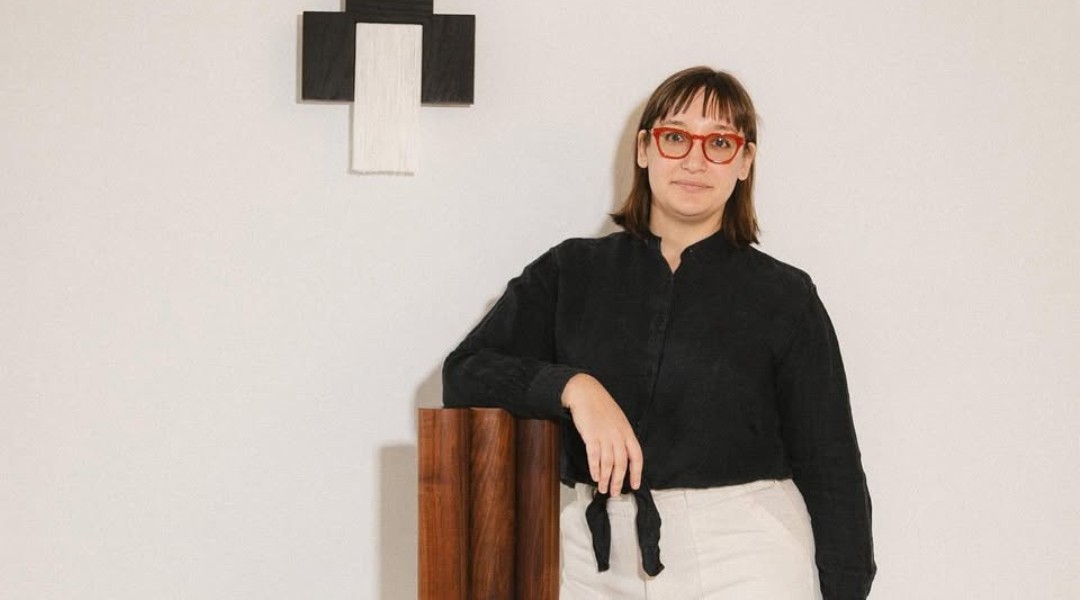 Após pergunta de aluno, professora larga carreira e transforma ateliê em negócio de R$ 1 milhão