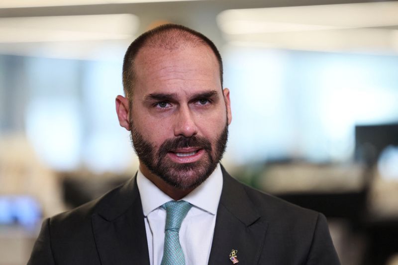 Eduardo nega recebimento de fundo e diz que cedeu apenas direitos de imagem