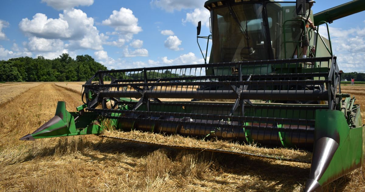 Consórcio de máquinas agrícolas tem alta de 15% em crédito