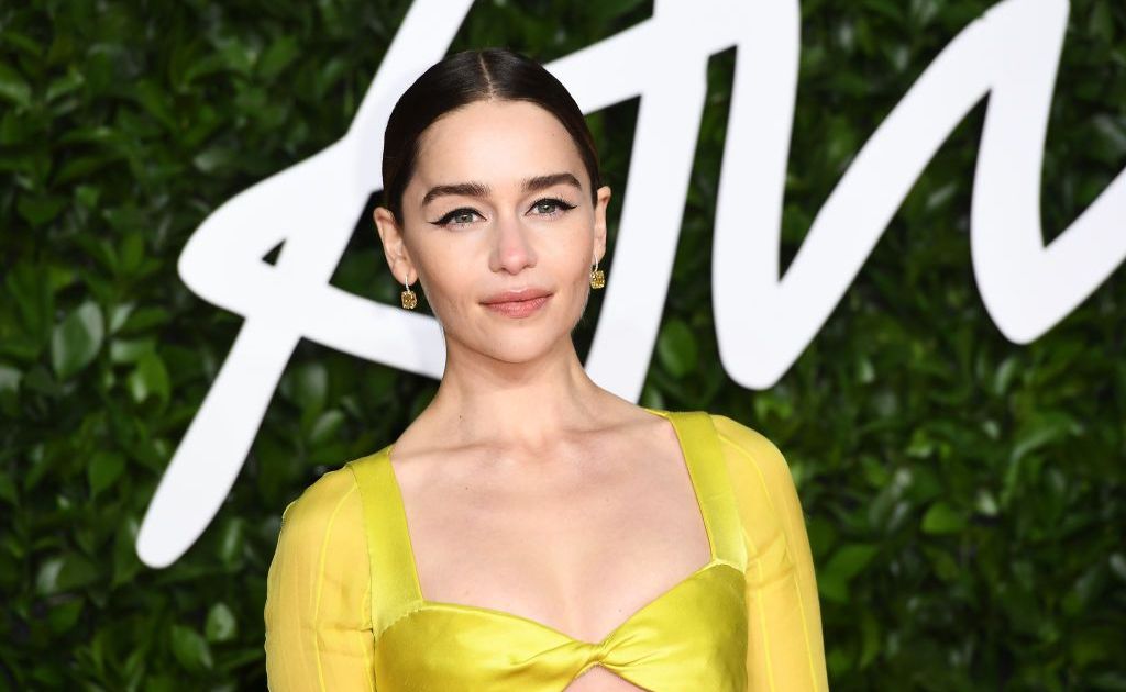 Emilia Clarke admite frustração após perder o Emmy: “Arrasada”
