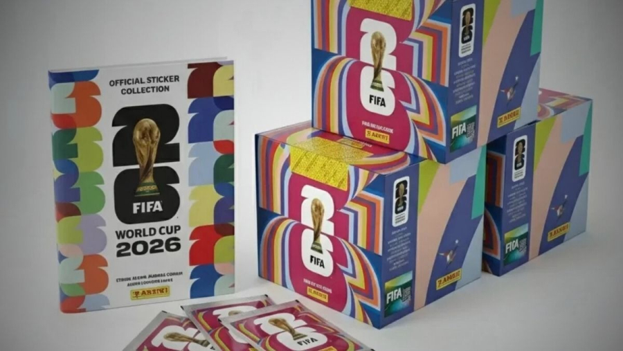 Álbum da Copa vira fenômeno emocional e aproxima crianças, adultos e idosos