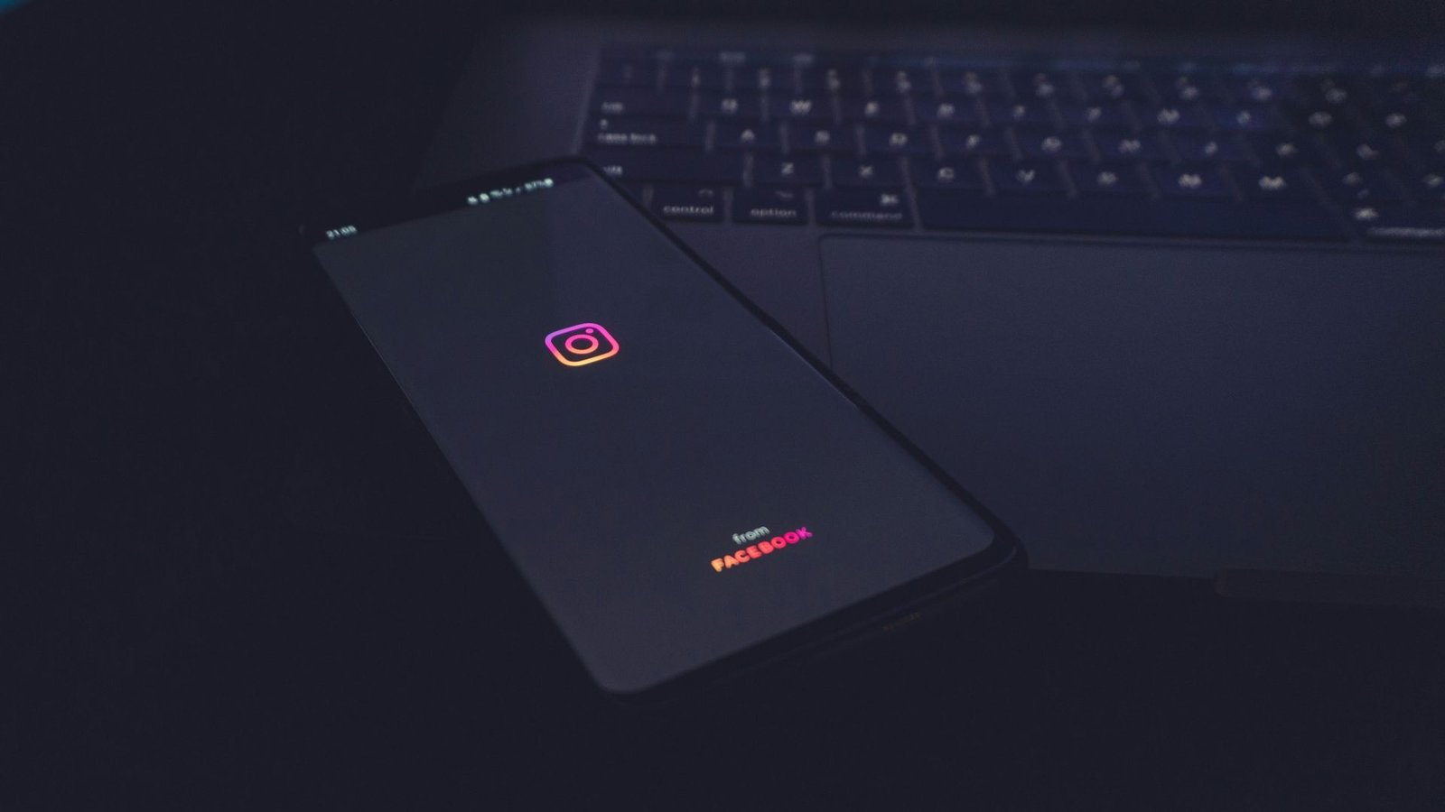 Instagram finalmente permite reorganizar a grade de publicações do perfil; saiba como
