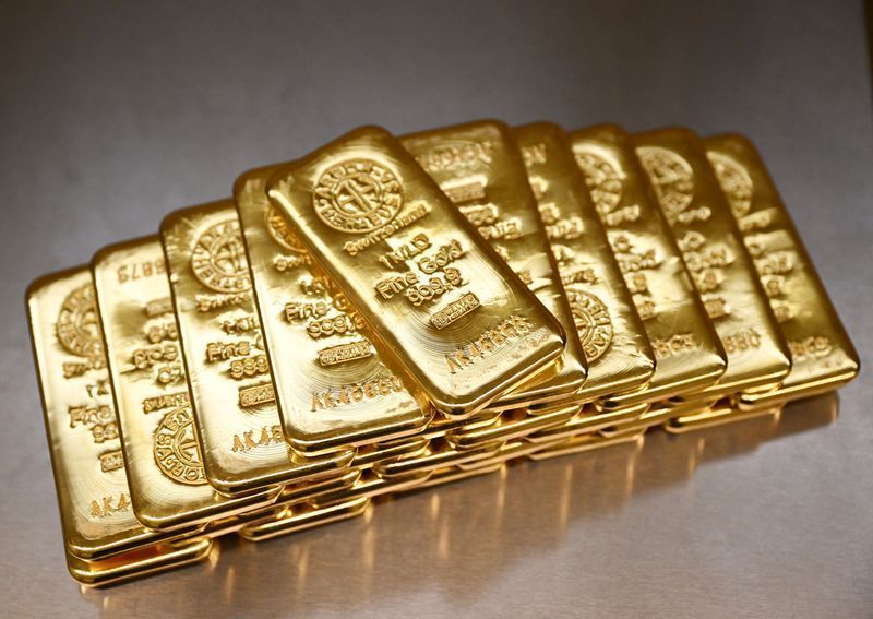 Ouro fecha em alta com acordo EUA-Irã aliviando pressões inflacionárias
