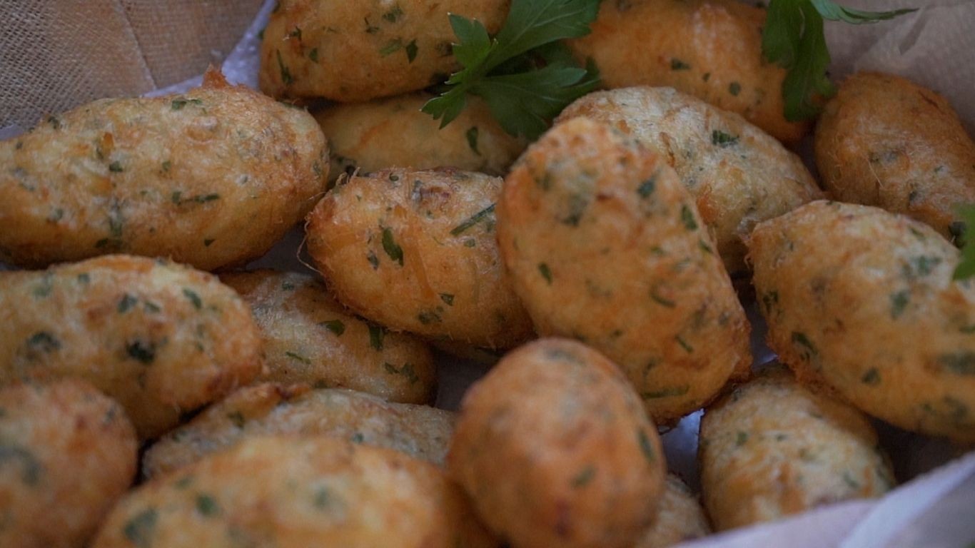 Sabor de Casa: aprenda a fazer bolinhos de bacalhau, prato típico português