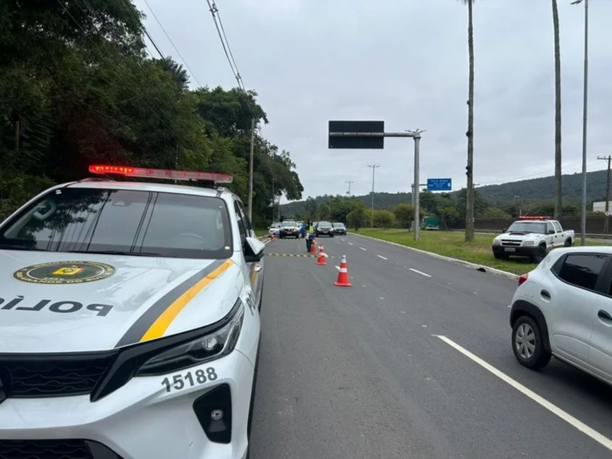 Gari morre atropelado no intervalo do trabalho em Porto Alegre