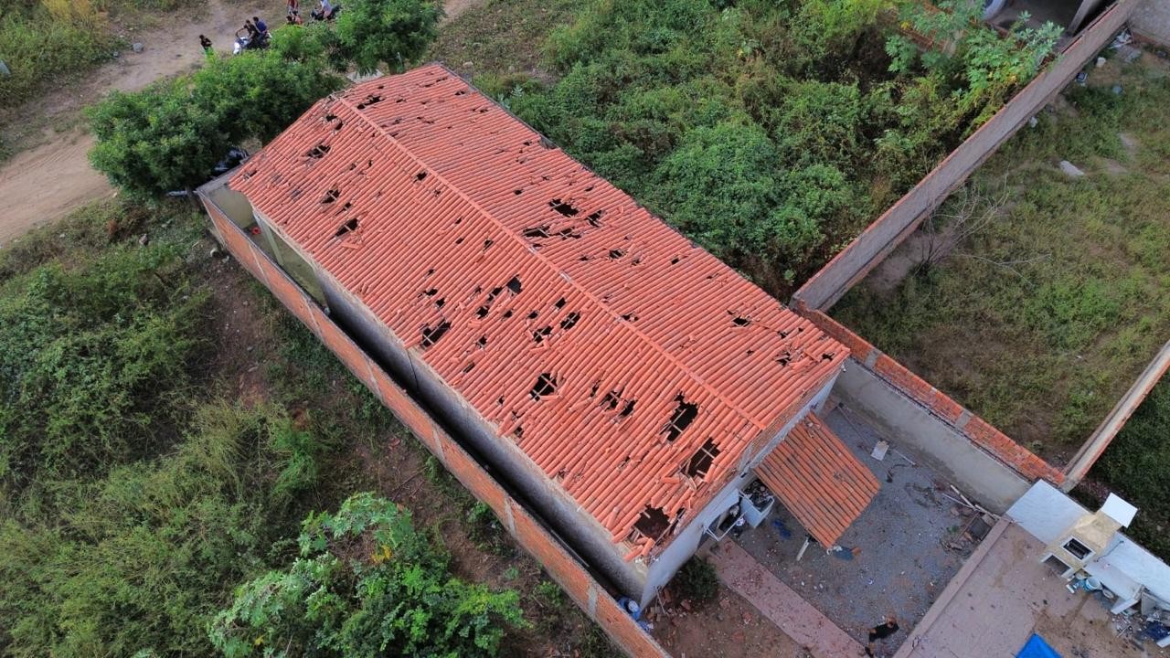 Explosão em obra da transposição do Rio São Francisco atinge mais de 40 casas no Sertão da PB
